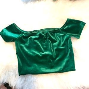 ⭕️3 for $15 | Forever21 green crop top